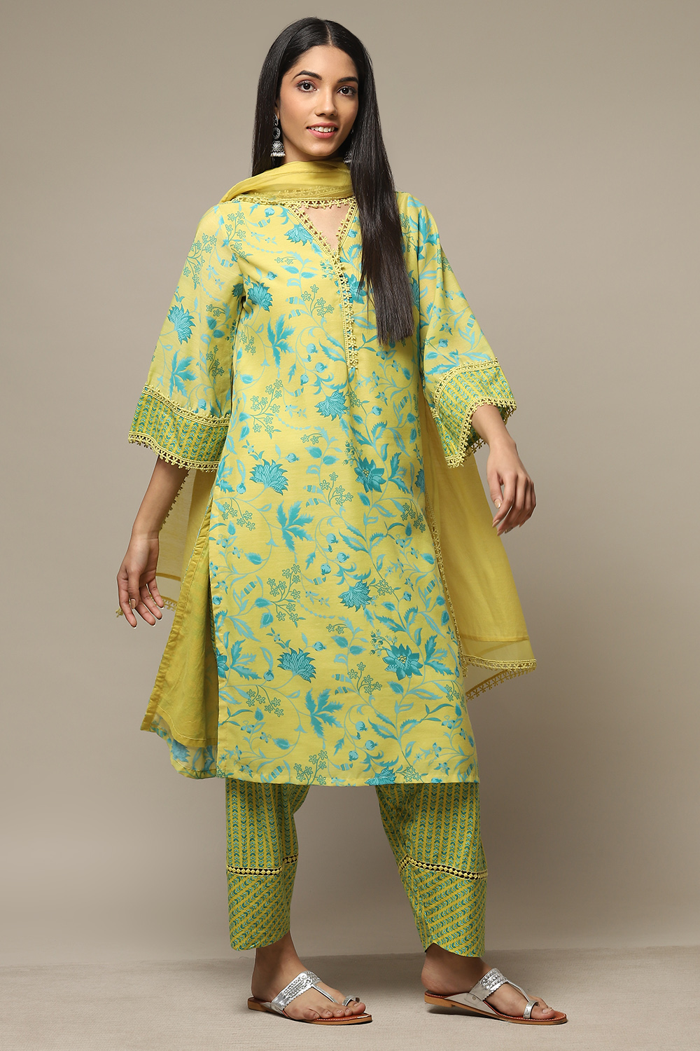 Lime Green Cotton Blend Straight Kurta Salwar Suit Set image number 6