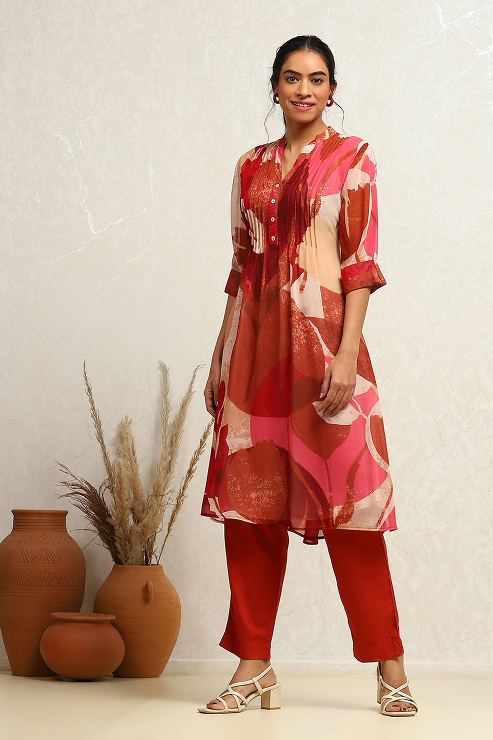 Pink Georgette Floral Printed Pleated A-Line Kurta image number 0