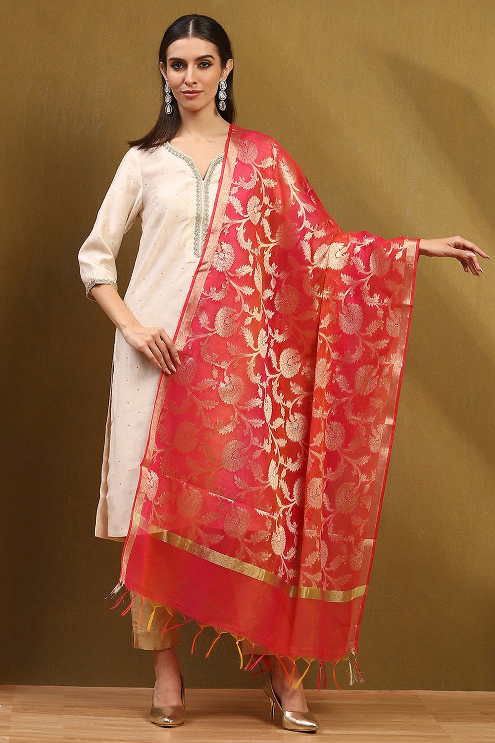 Pink Polyester Dupatta image number 4