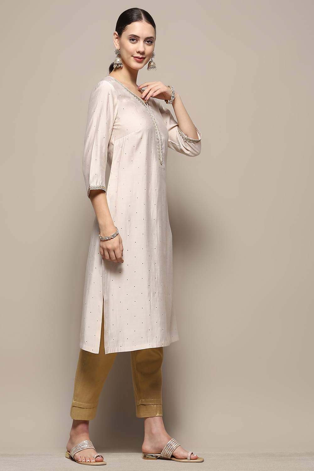 Beige Embellished Festive Straight Kurta image number 5