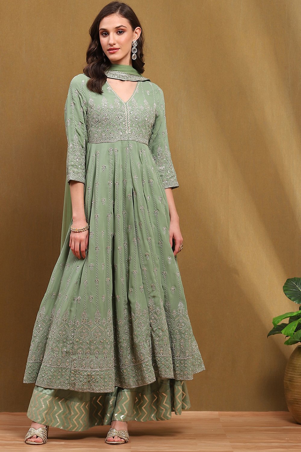 Green Viscose Georgette Anarkali Suit Set image number 6