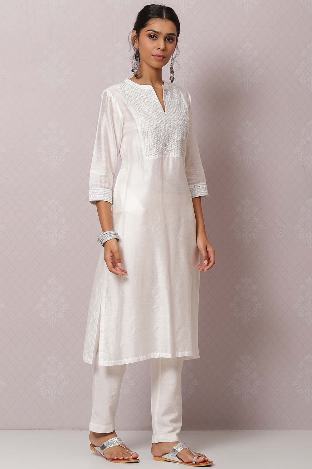 White Solid Nylon Viscose Classic Straight Kurta image number 3