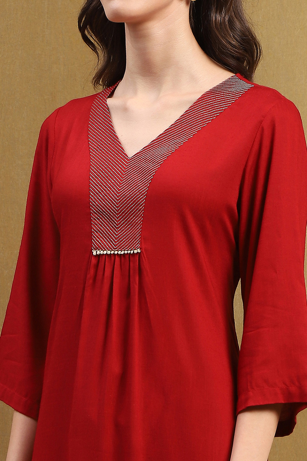 Deep Red Solid Gathered Straight Kurta image number 1