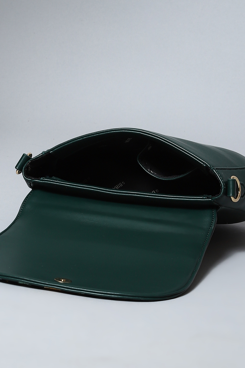 Green Pu Leather Crossbody image number 4