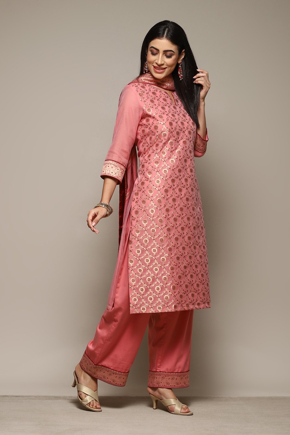 Blush Pink Cotton Yarn-Dyed Floral Straight Suit Set image number 6