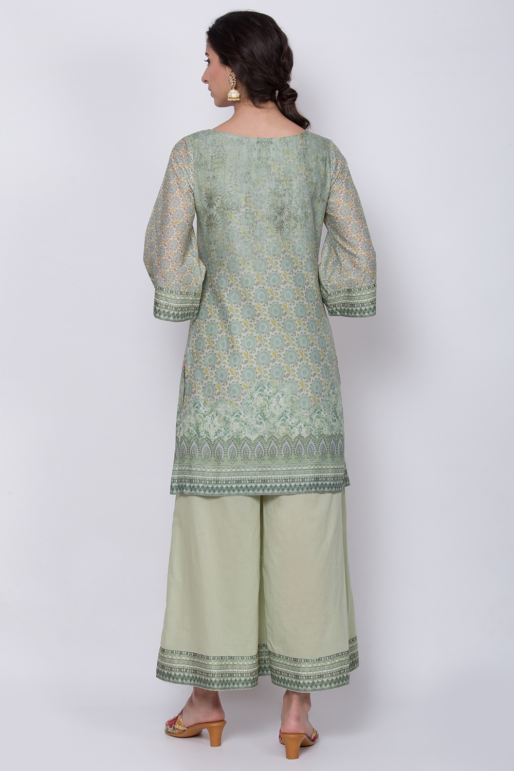 Green Cotton Straight Kurta Flared Palazzo Suit Set image number 4