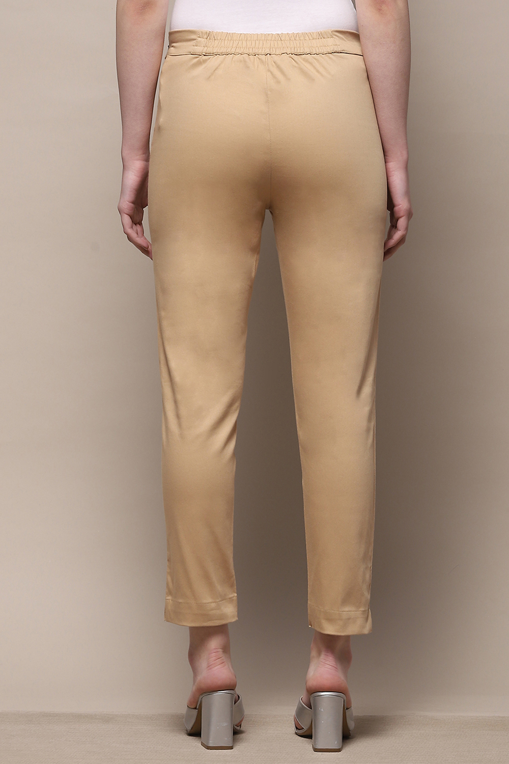 Off White Cotton Blend Narrow Pants image number 4