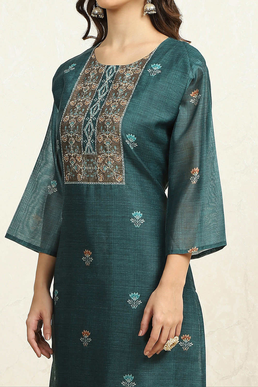 Teal Chanderi Katha Work Unstitched Suit Set image number 2