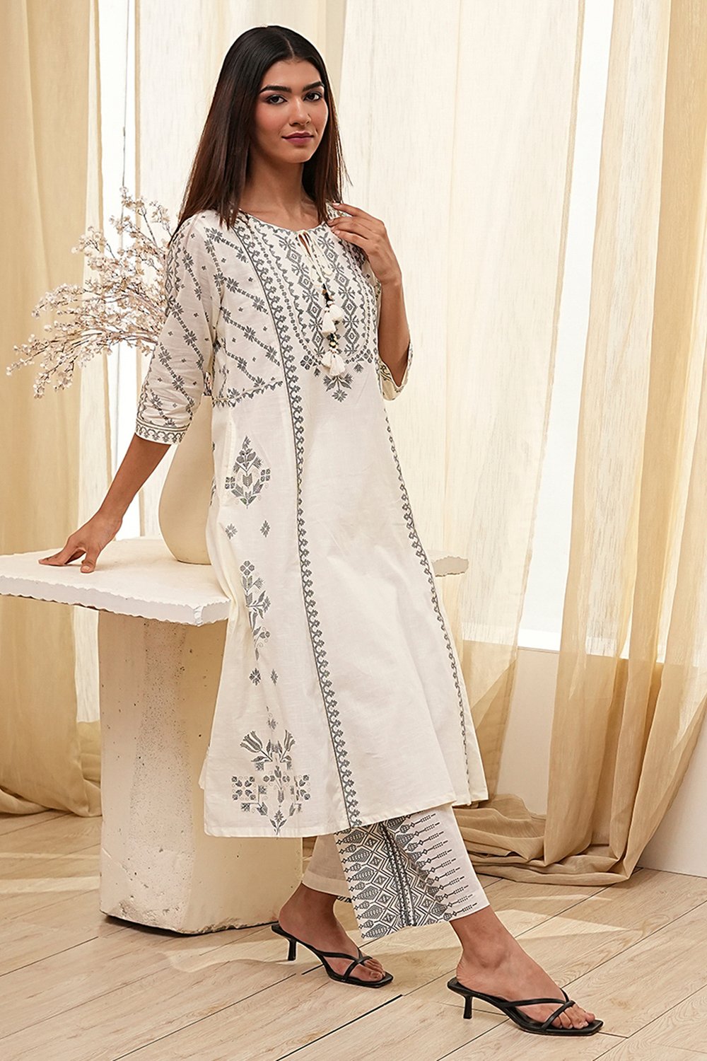 Off-White Pure Cotton Printed A-line Kurta Set image number 0