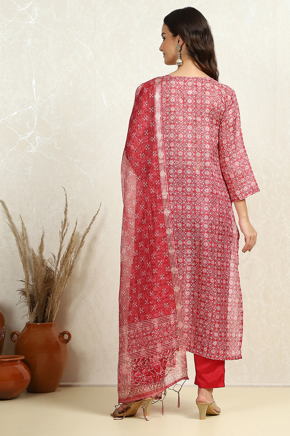 Pink Cotton Floral Printed Unstitched Suit Set image number 5