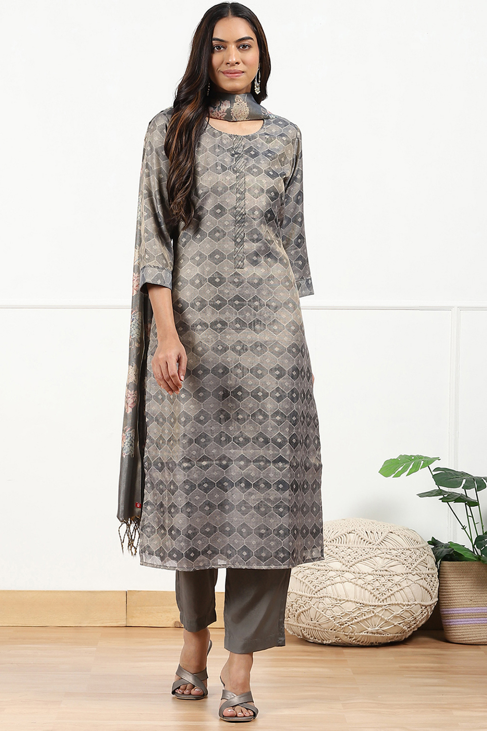 Grey Linen Blend Digital Print Unstitched Suit Set image number 1