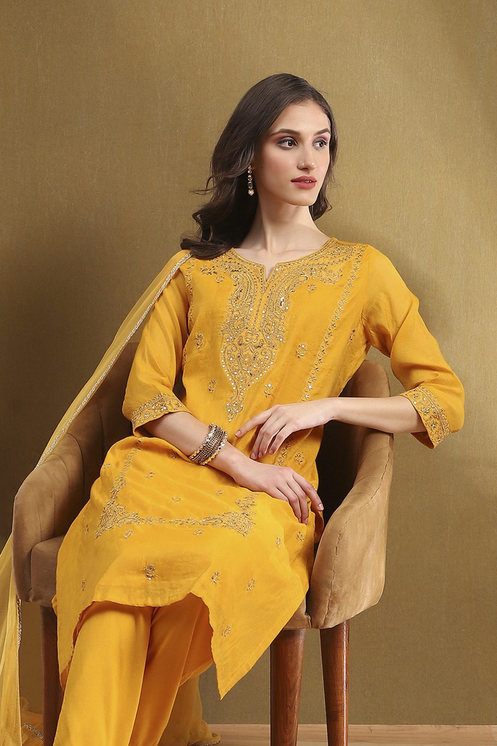 Yellow Polyester Blend A Line Suit Set image number 7