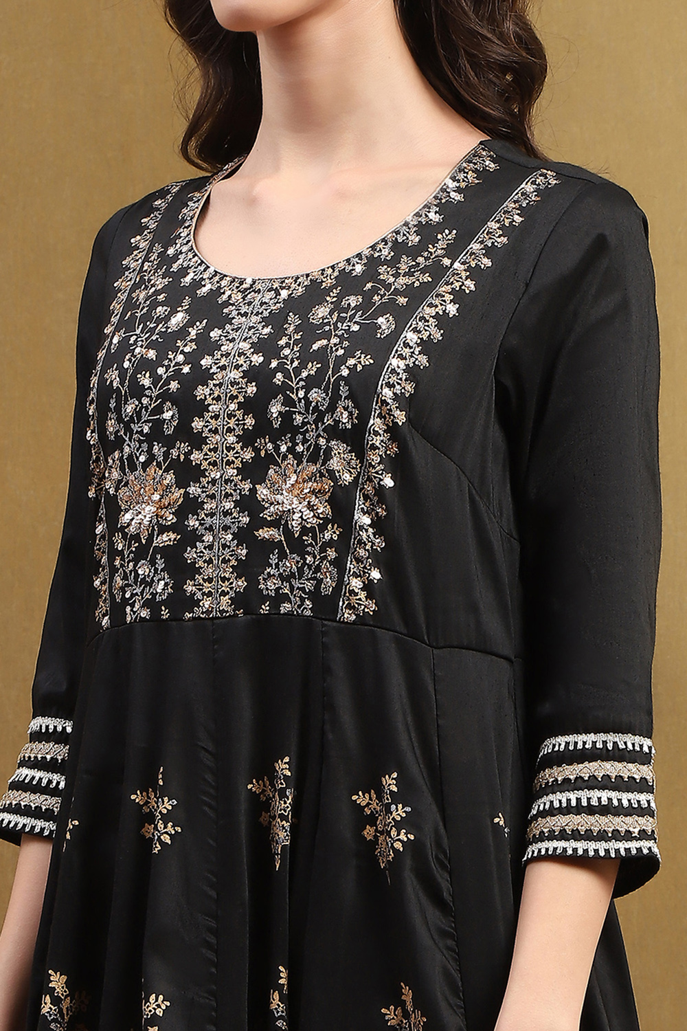 Black Floral Printed Festive Anarkali Suit Set image number 1