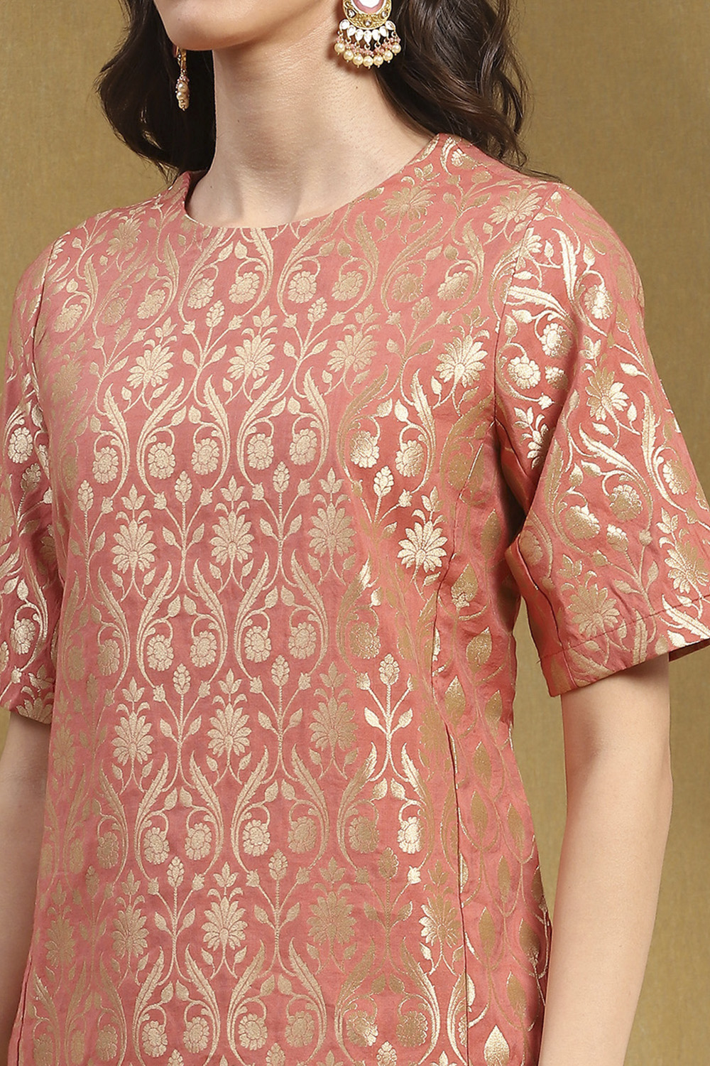 Peach Jacquard Straight Set image number 1