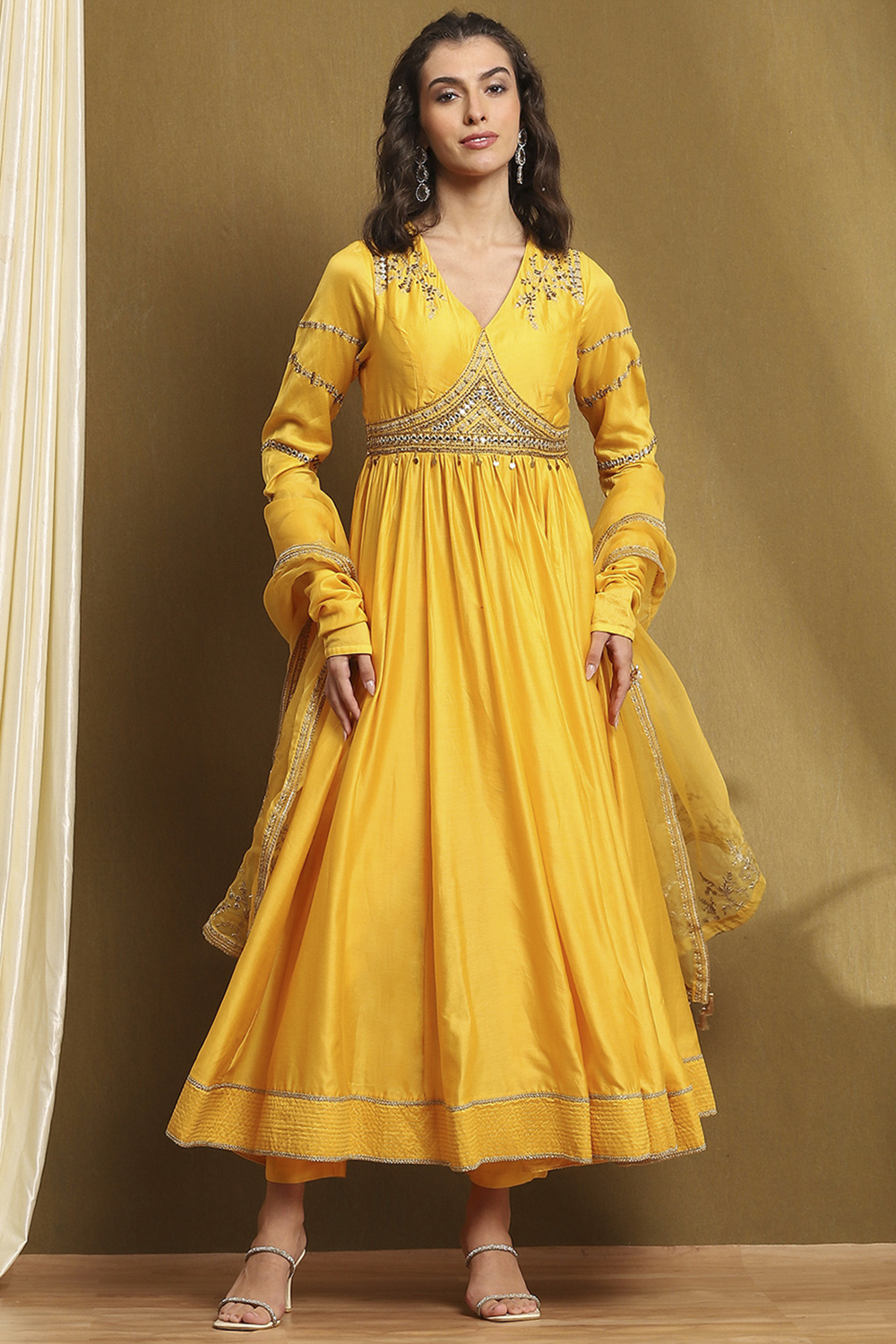 Yellow Silk Chanderi Anarkali Suit Set image number 6