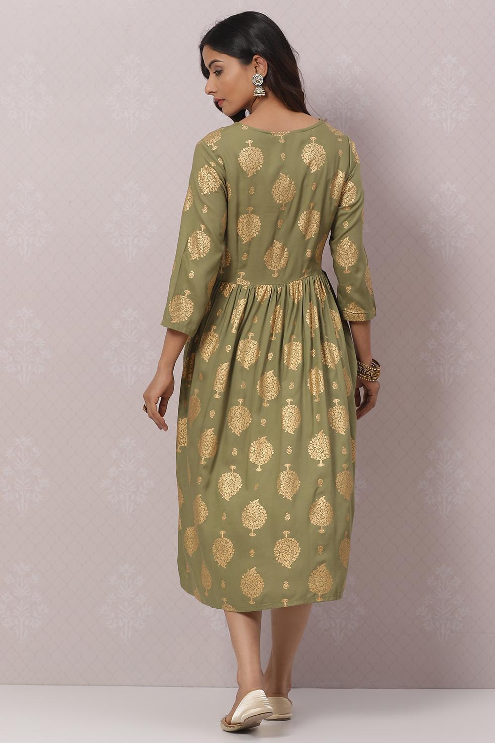 Mehandi Green Rayon Flared Printed Kurta image number 3