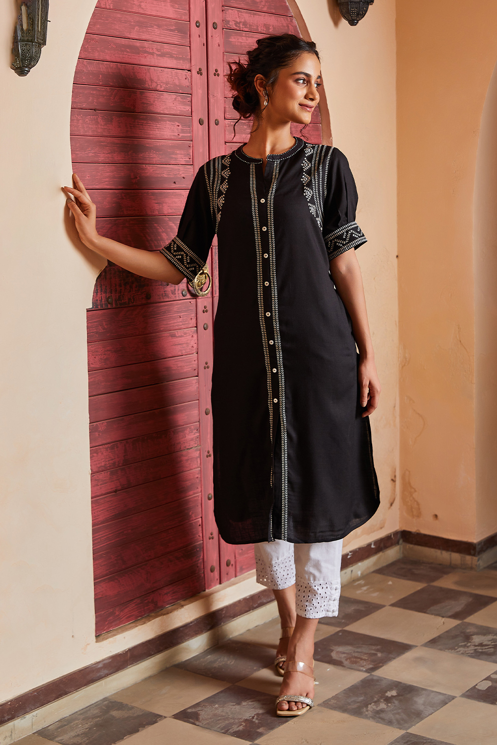 Black Rayon Printed Straight Kurta image number 4