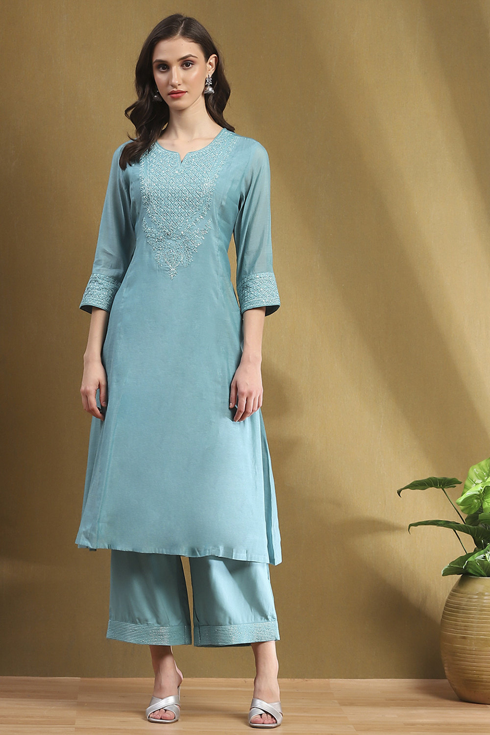 Turquoise Polyester Blend Kalidar Suit Set image number 6