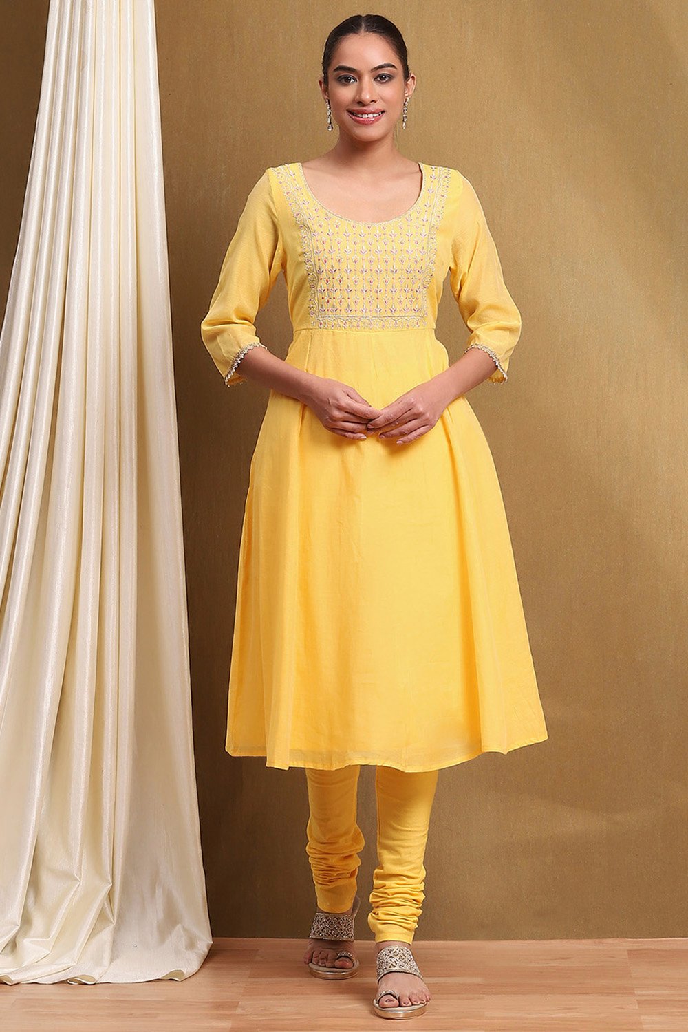 Yellow Embroidered Anarkali Suit Set image number 6