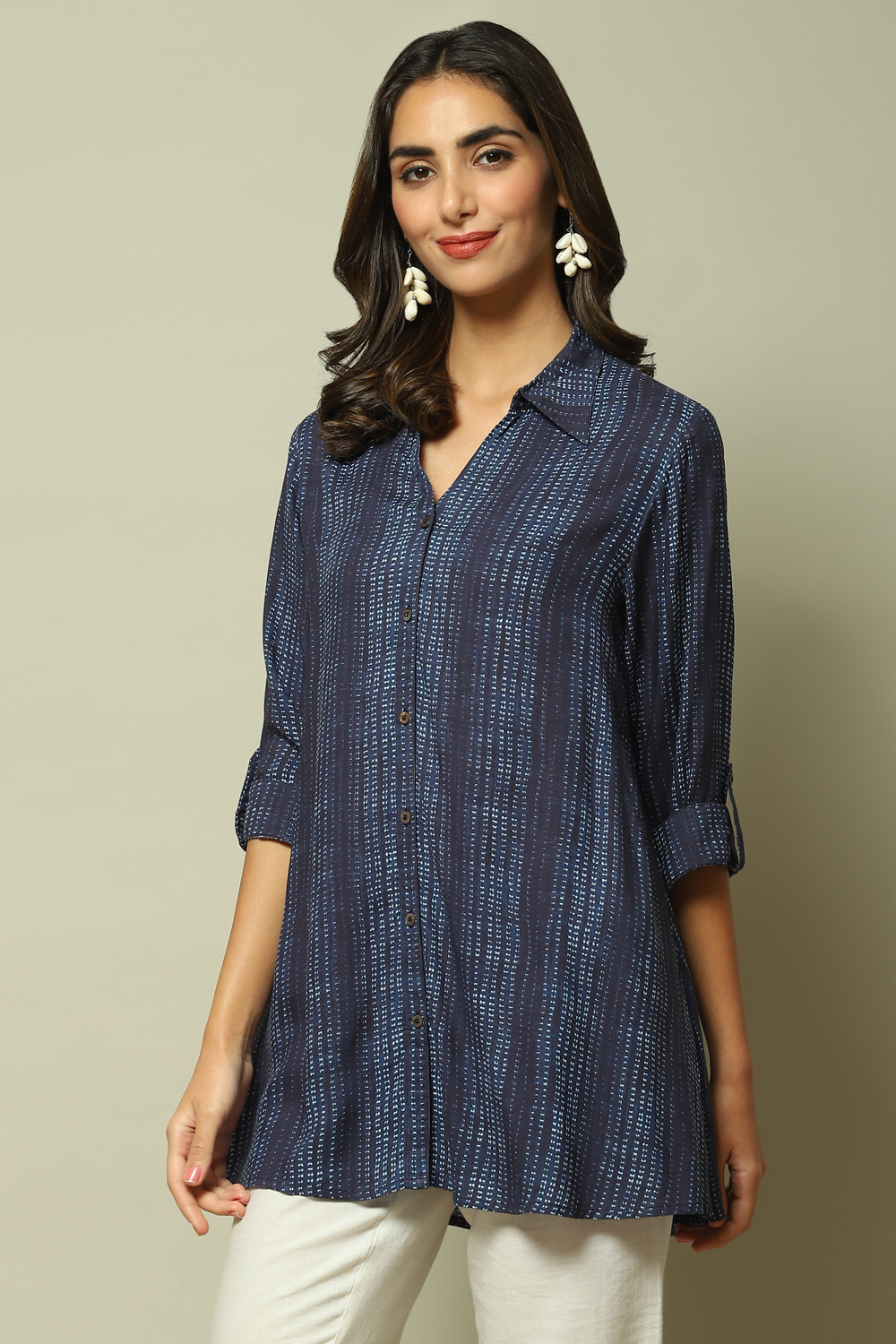 Indigo LIVA Straight Printed Kurta image number 3