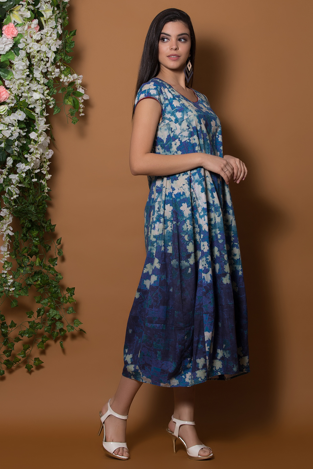 Blue Cotton A Line Dress By Anju Modi image number 3