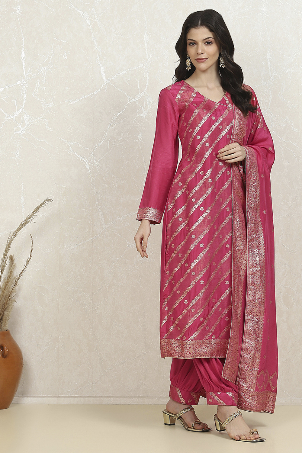 Pink Art Silk Woven Unstitched Suit Set image number 6