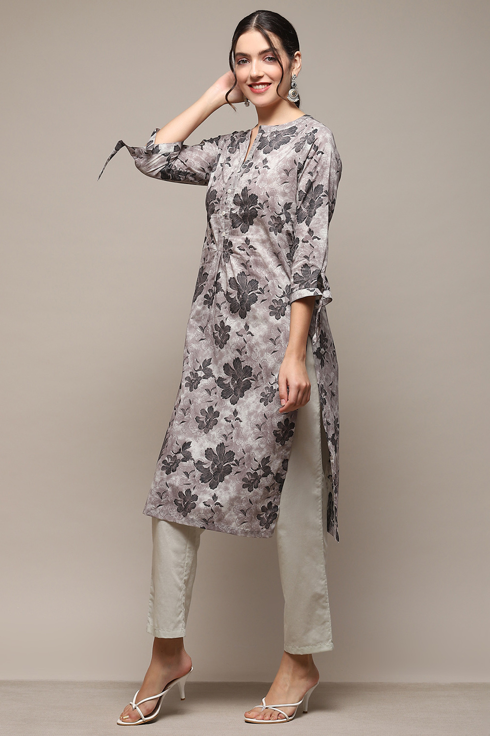 Charcoal Cambric Narrow Kurta Pant Suit Set image number 3