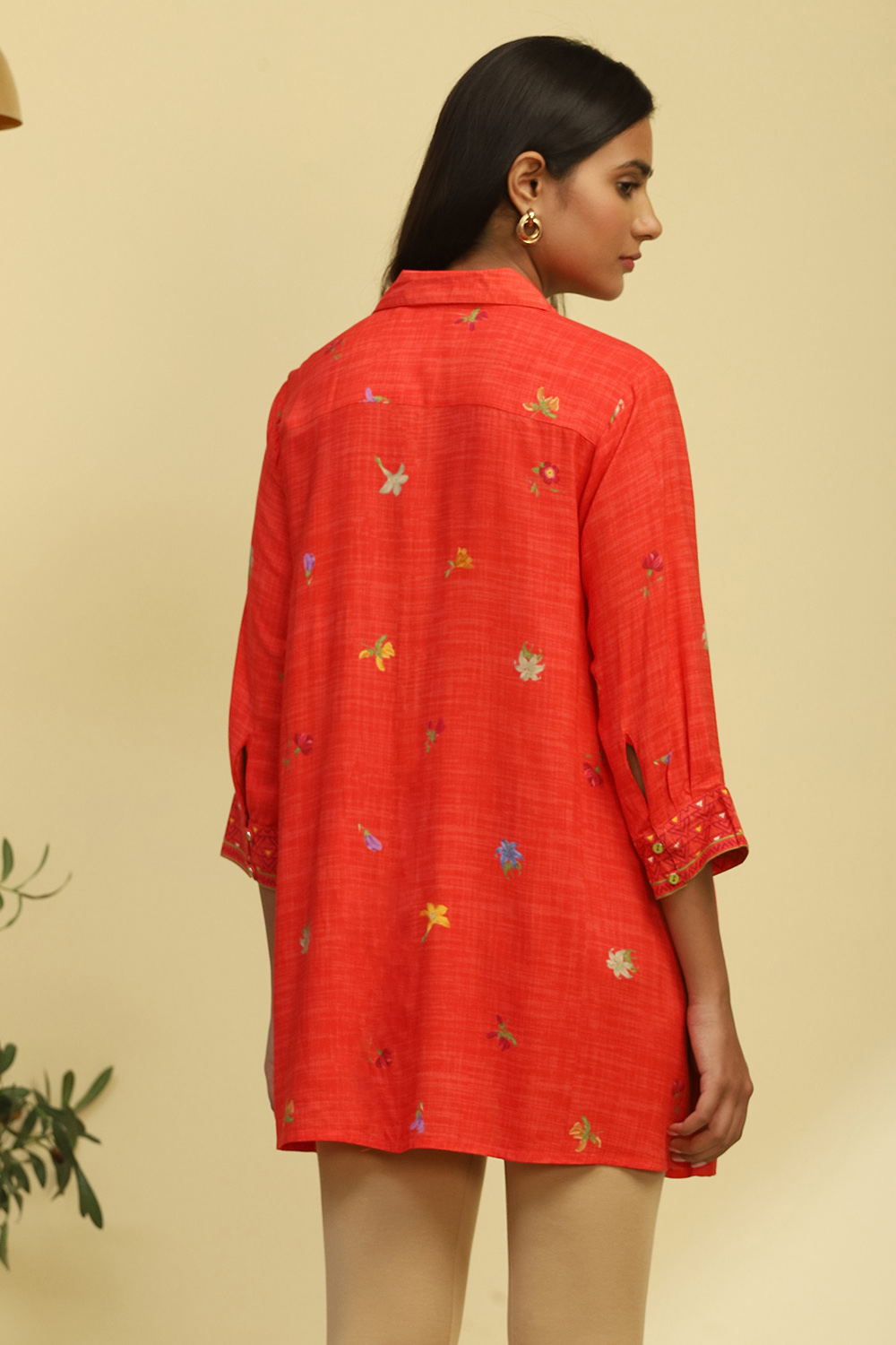 Coral Rayon Straight Kurta image number 4