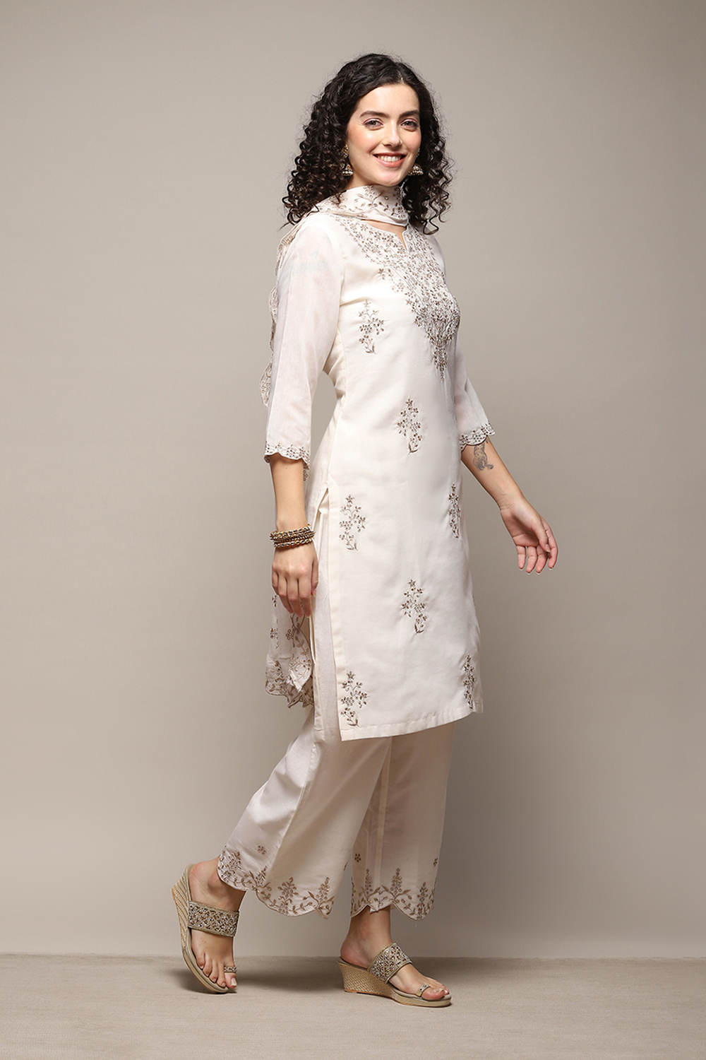 Off White Poly Cotton Straight Kurta Palazzo Suit Set image number 6