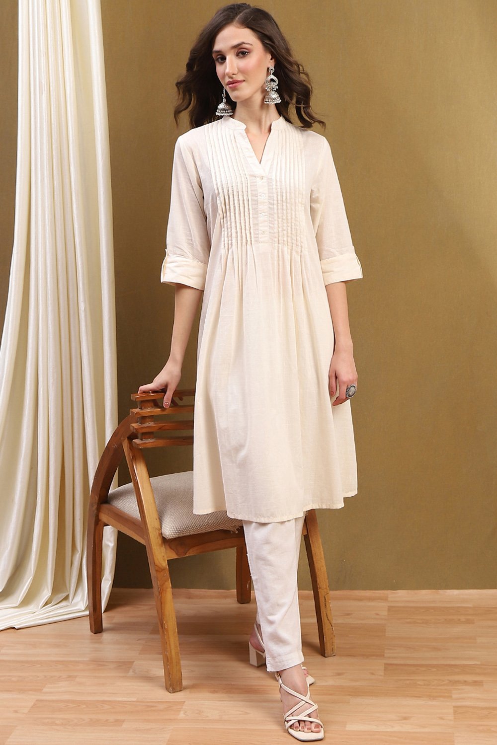 Pink Cotton Solid Pleated A-Line Kurta image number 0