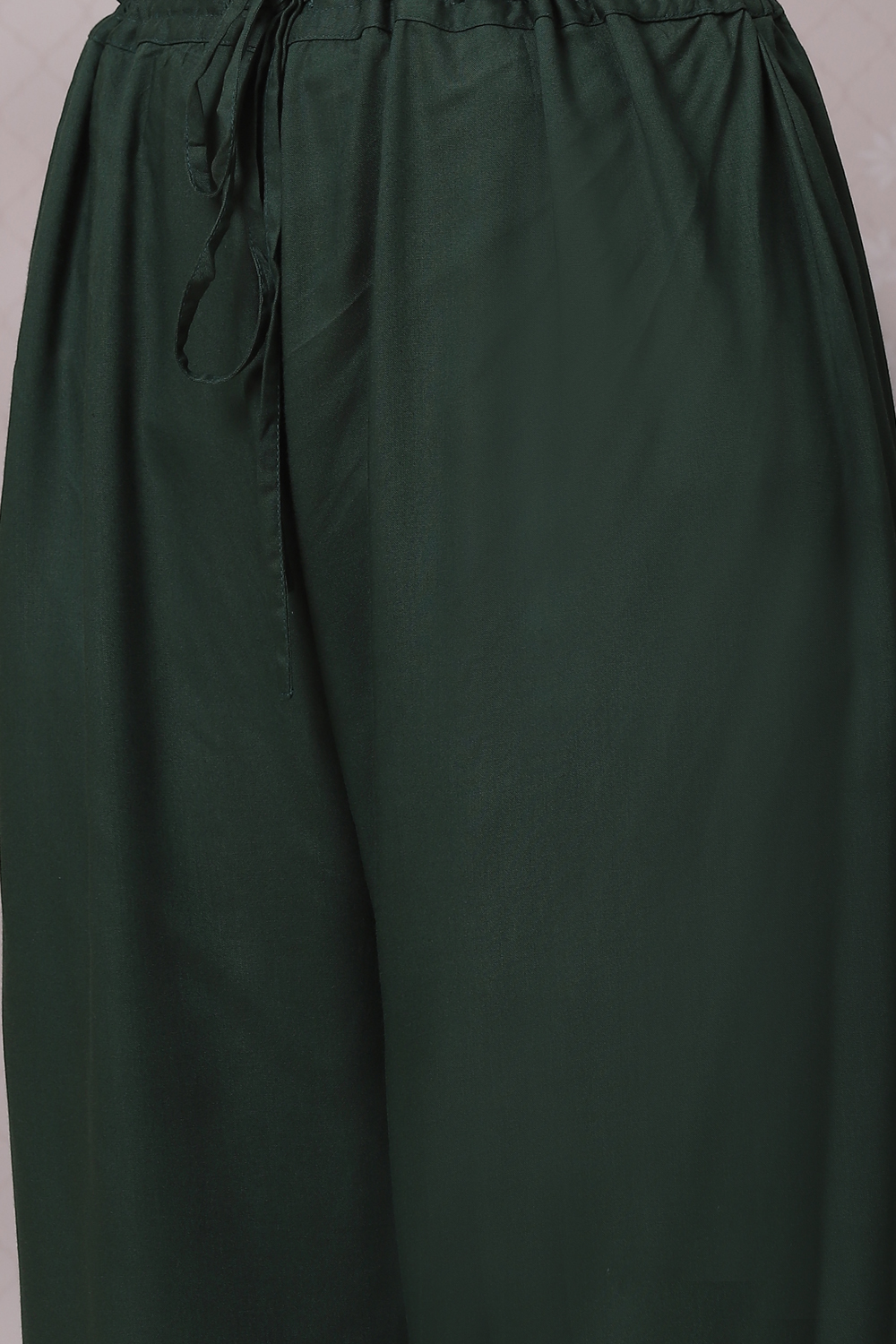 Dark Green Viscose Straight Kurta Palazzo Suit Set image number 3