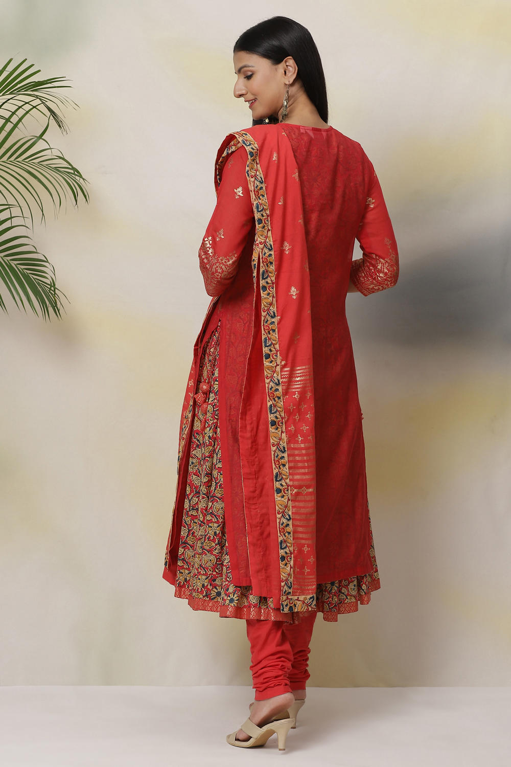 Red Poly Modal Layered Printed Kurta Churidar Suit Set image number 9