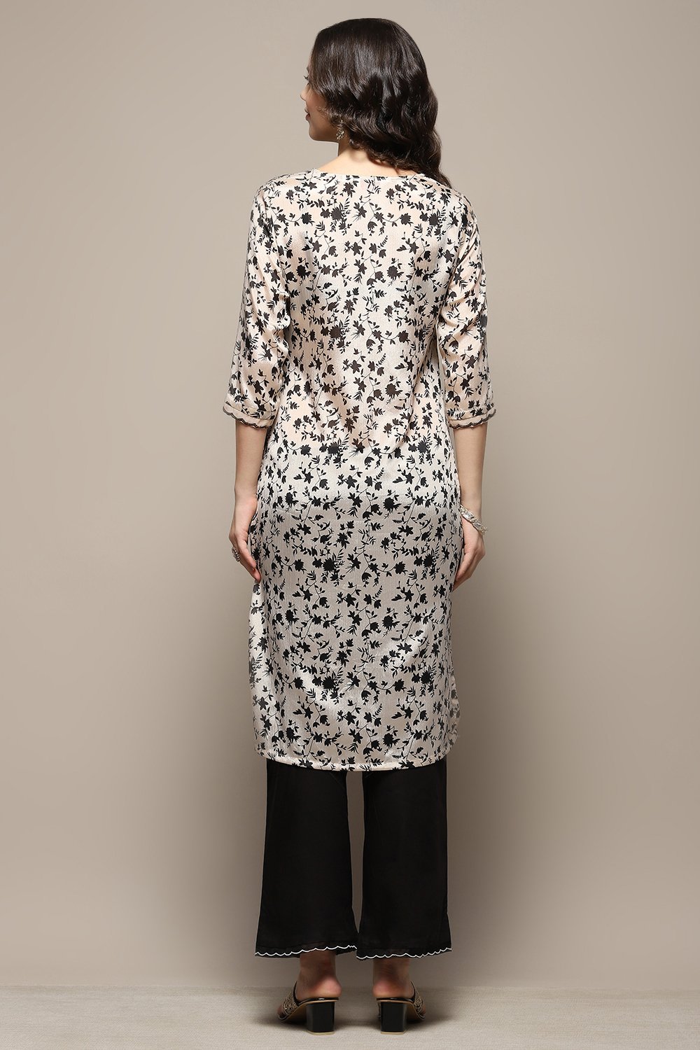 Beige and Black Printed Straight Suit Set image number 5