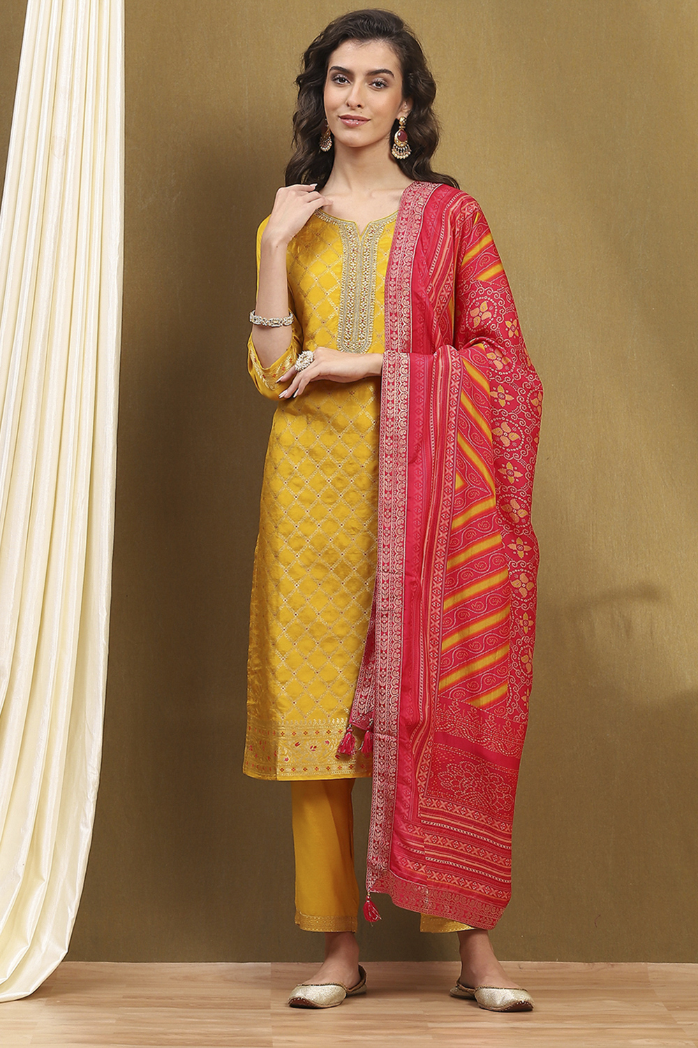 Mustard Yellow Viscose Blend Yarn Dyed Straight Suit Set image number 6