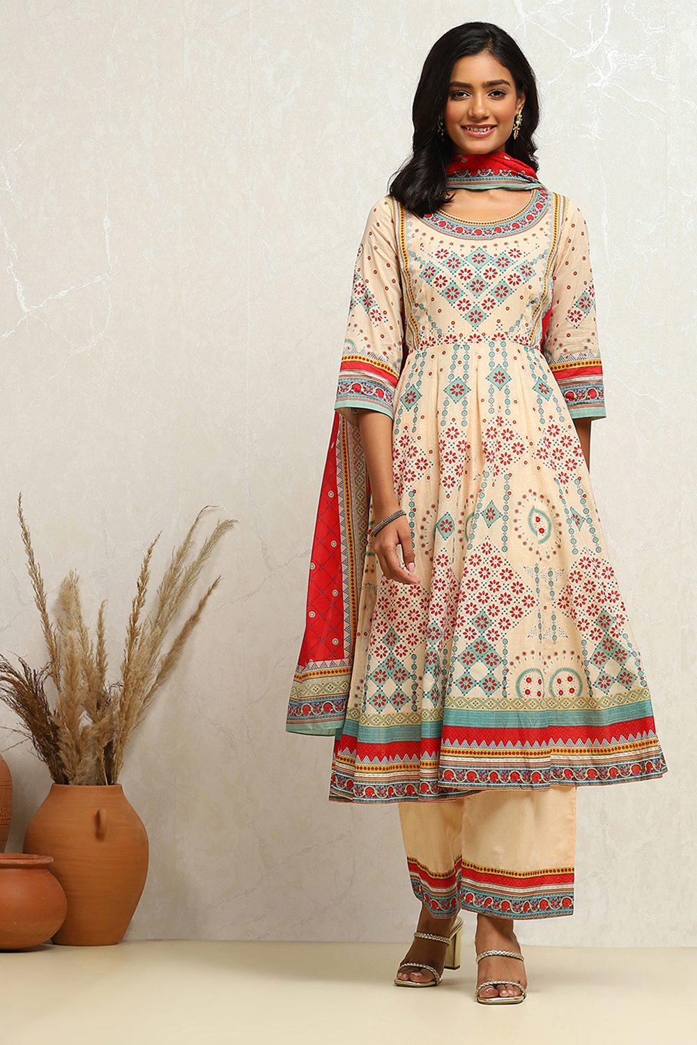 Turquoise Cotton Geometric Printed Anarkali Suit Set image number 6