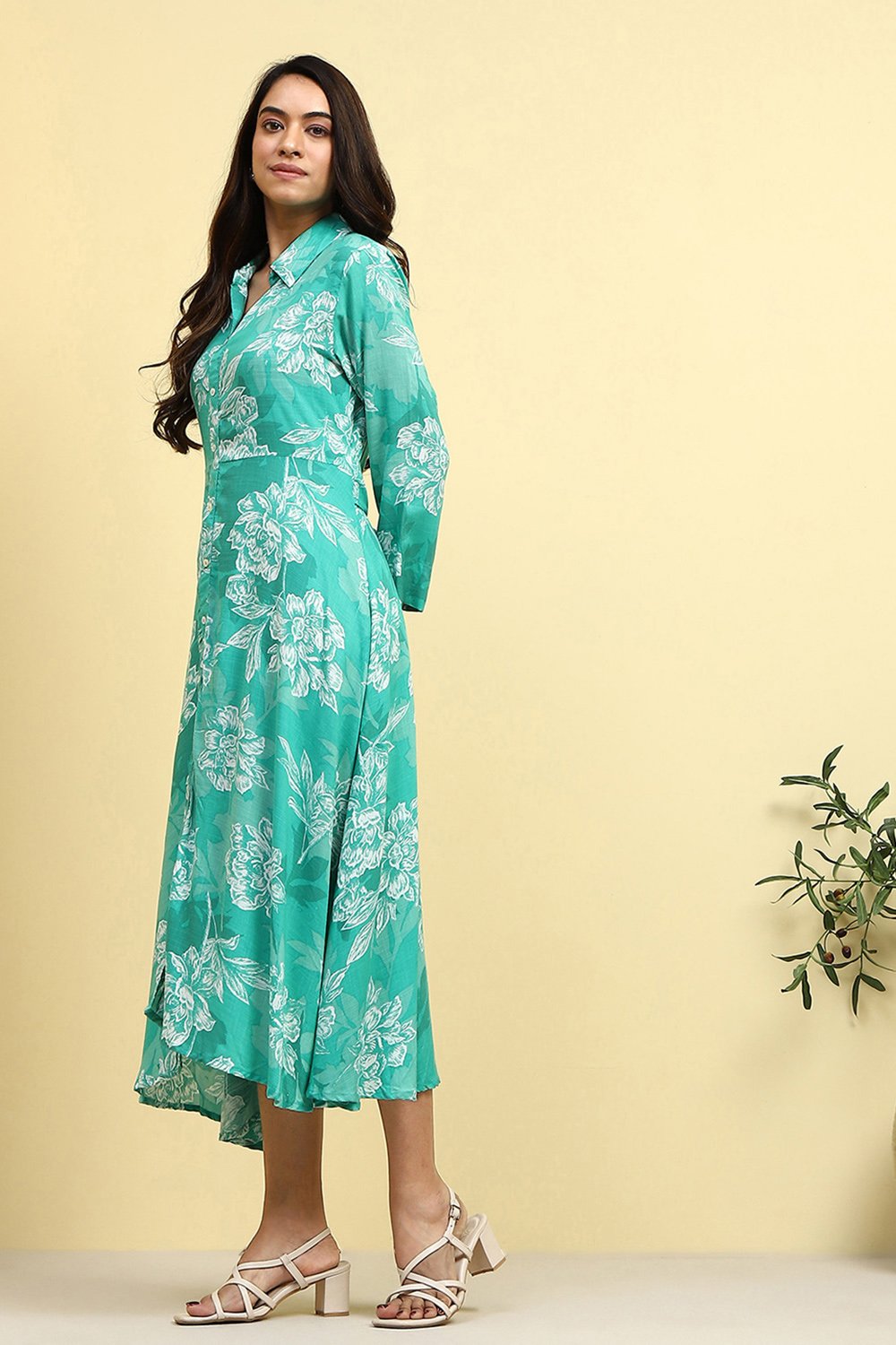 Blue Floral Printed Shirt Style A-line Dress image number 2