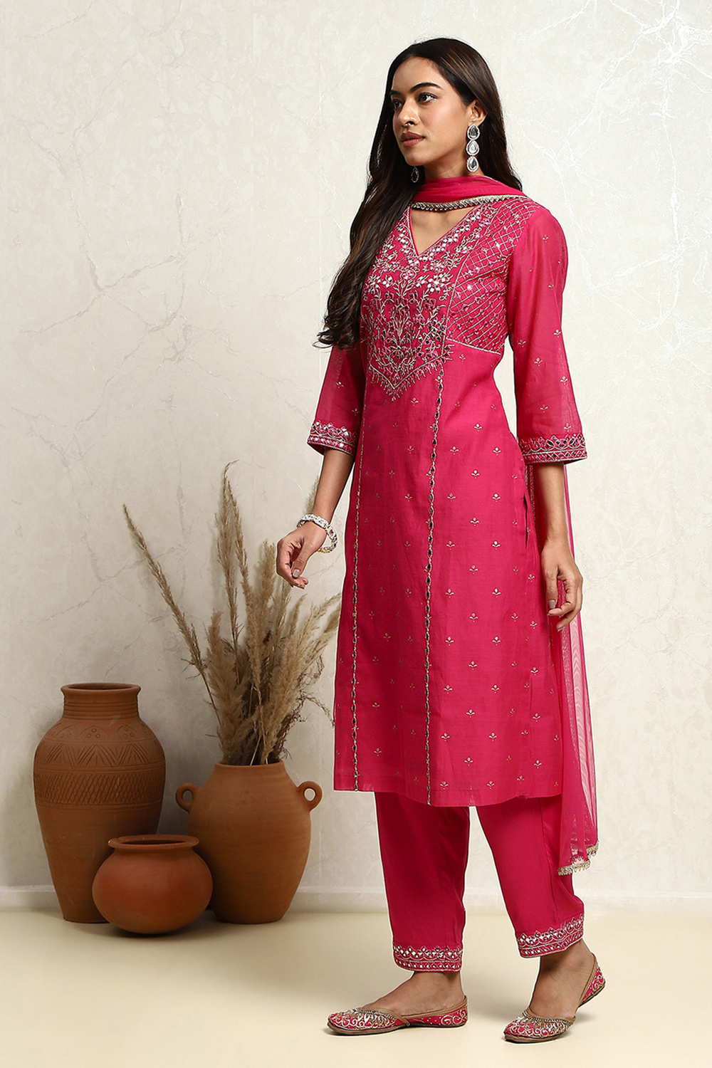 Fuchsia Poly Chanderi Embroidered Festive Straight Suit Set image number 3