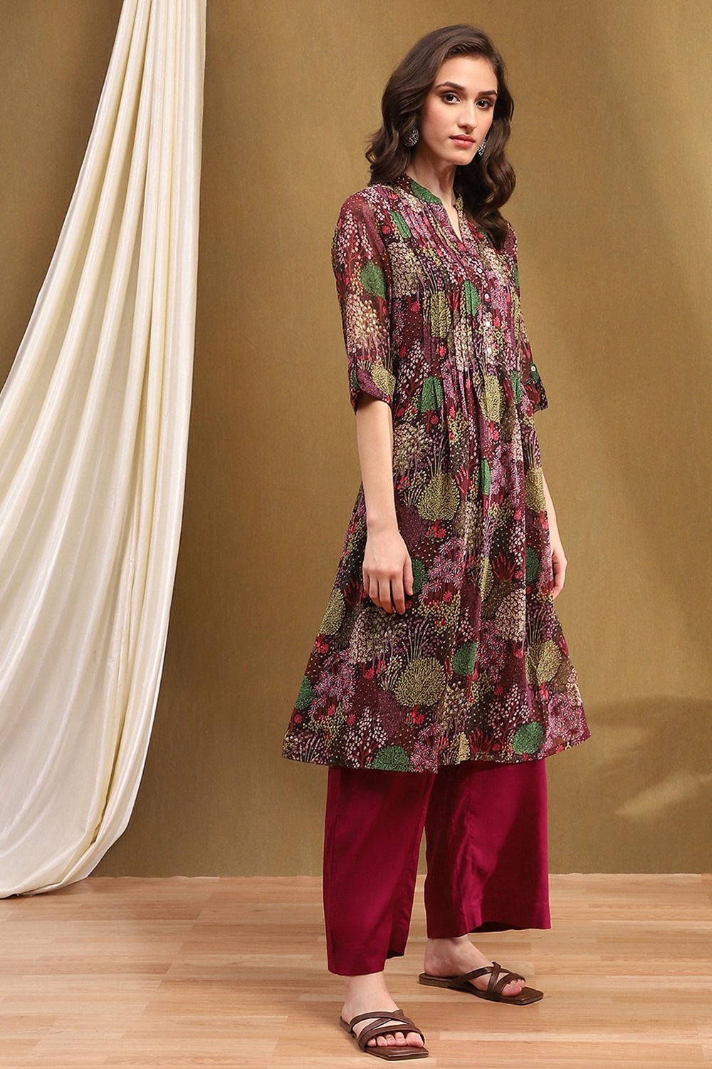 Multi-coloured Georgette Tropical Printed A-Line Kurta image number 4