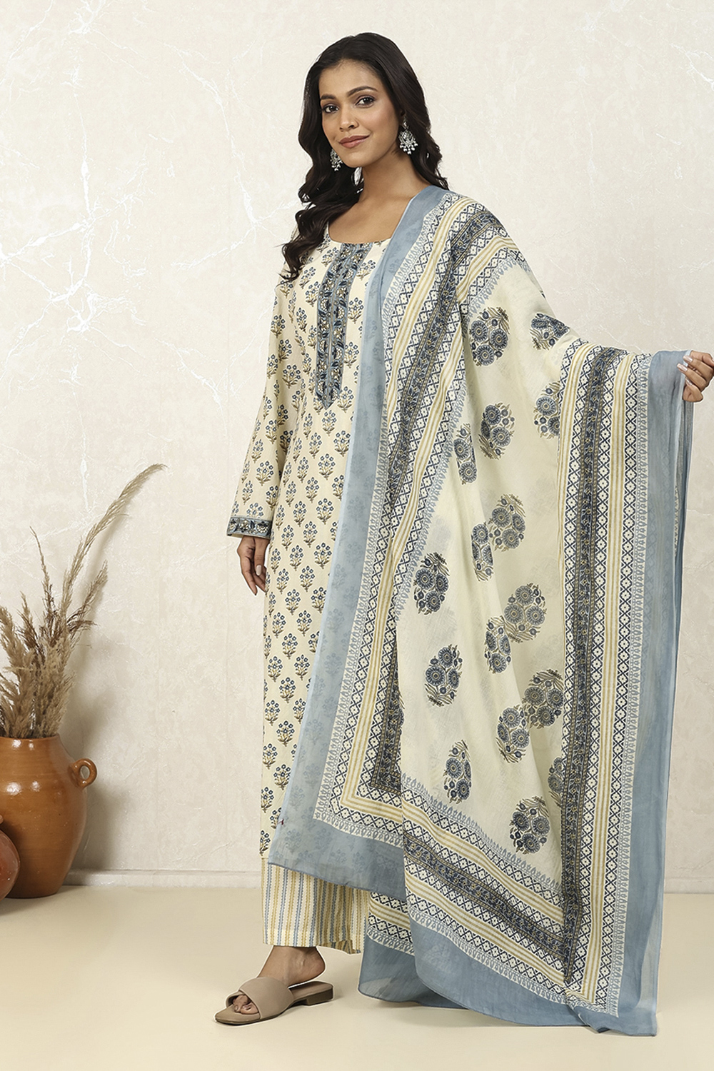 Blue Cotton Printed Unstitched Suit Set image number 4