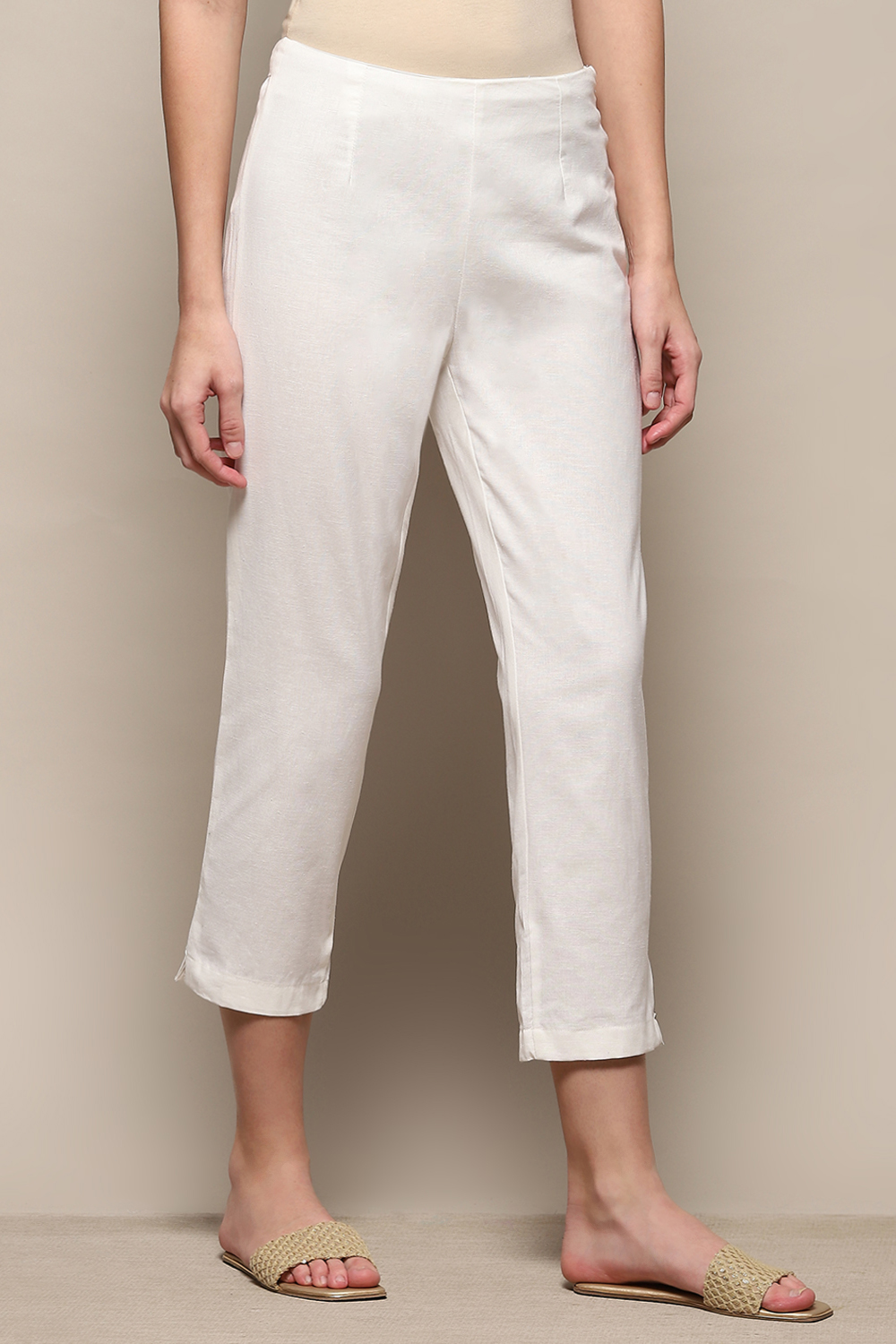 White Solid Cotton Blend Narrow Pants image number 3