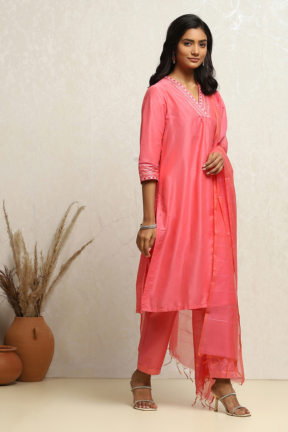 Light Pink Solid Festive Straight Suit Set image number 5