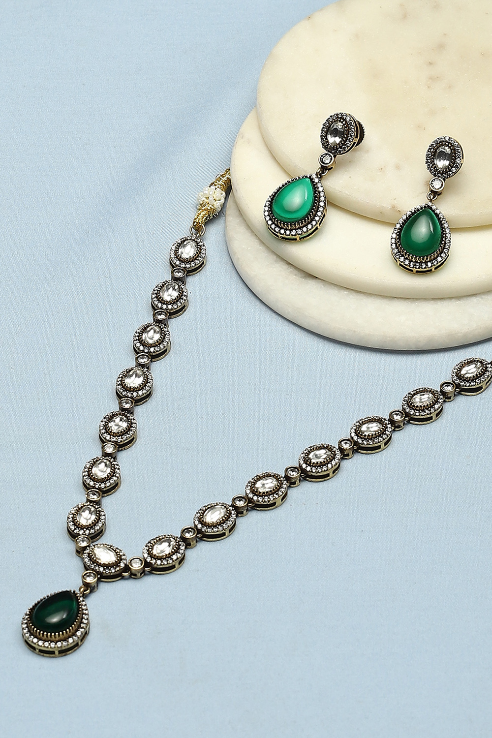 Green Brass Necklace Set image number 4