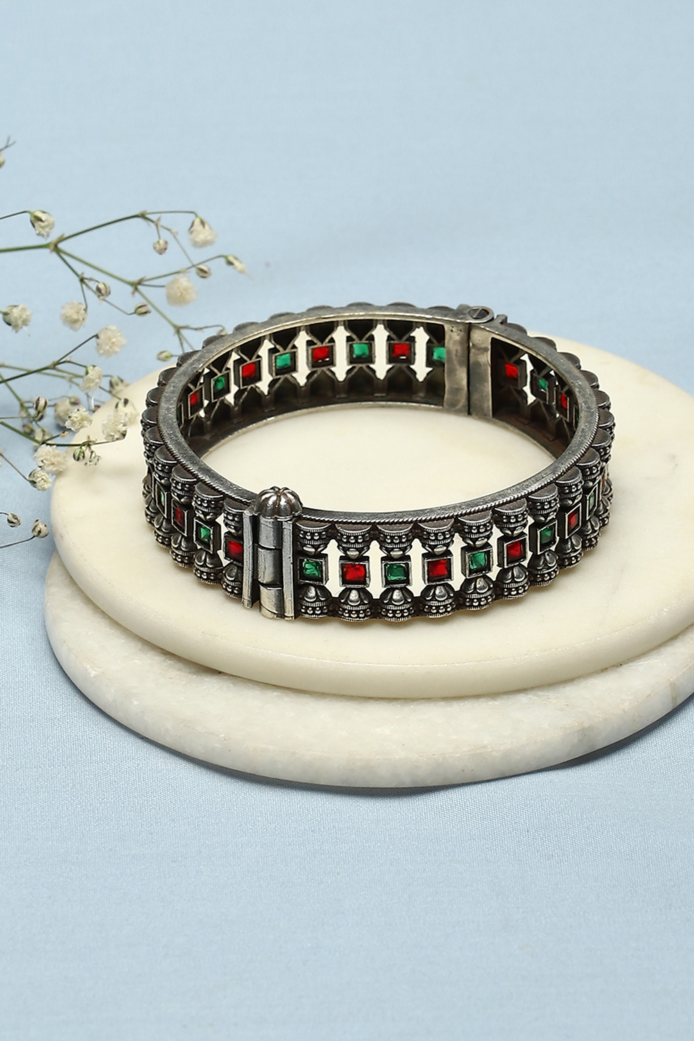 Red-Green Brass Bangles image number 2