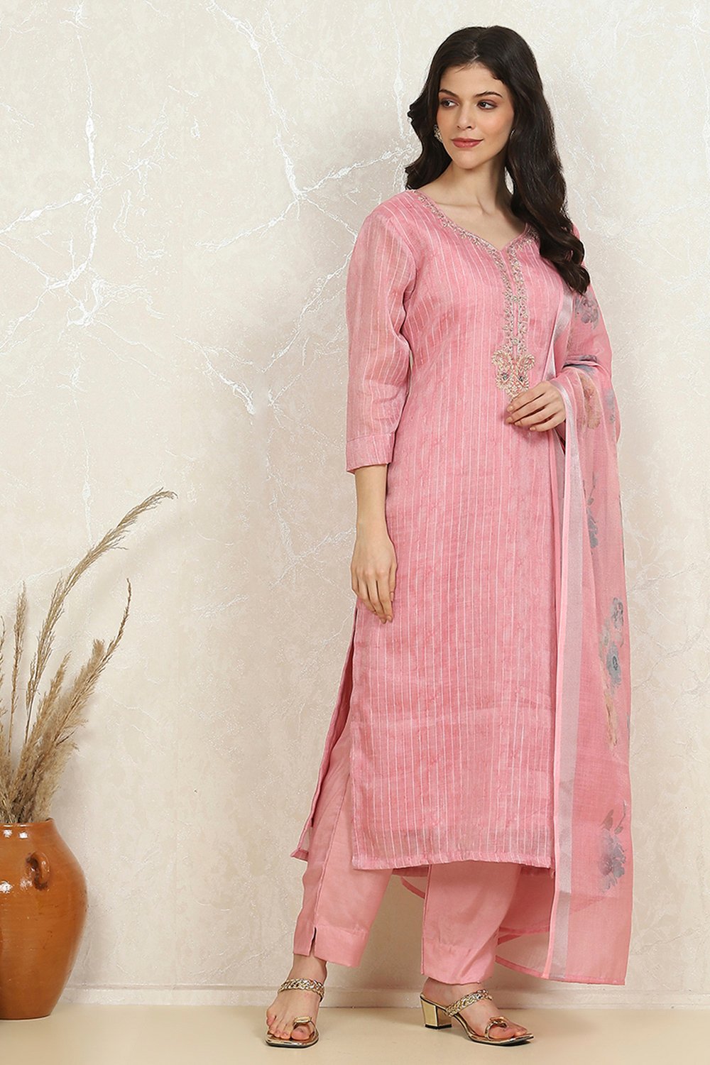 Peach Linen Digital Print Unstitched Suit Set image number 6