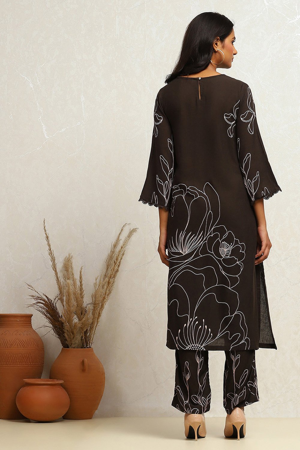 Black Floral Printed Straight Kurta Set image number 4